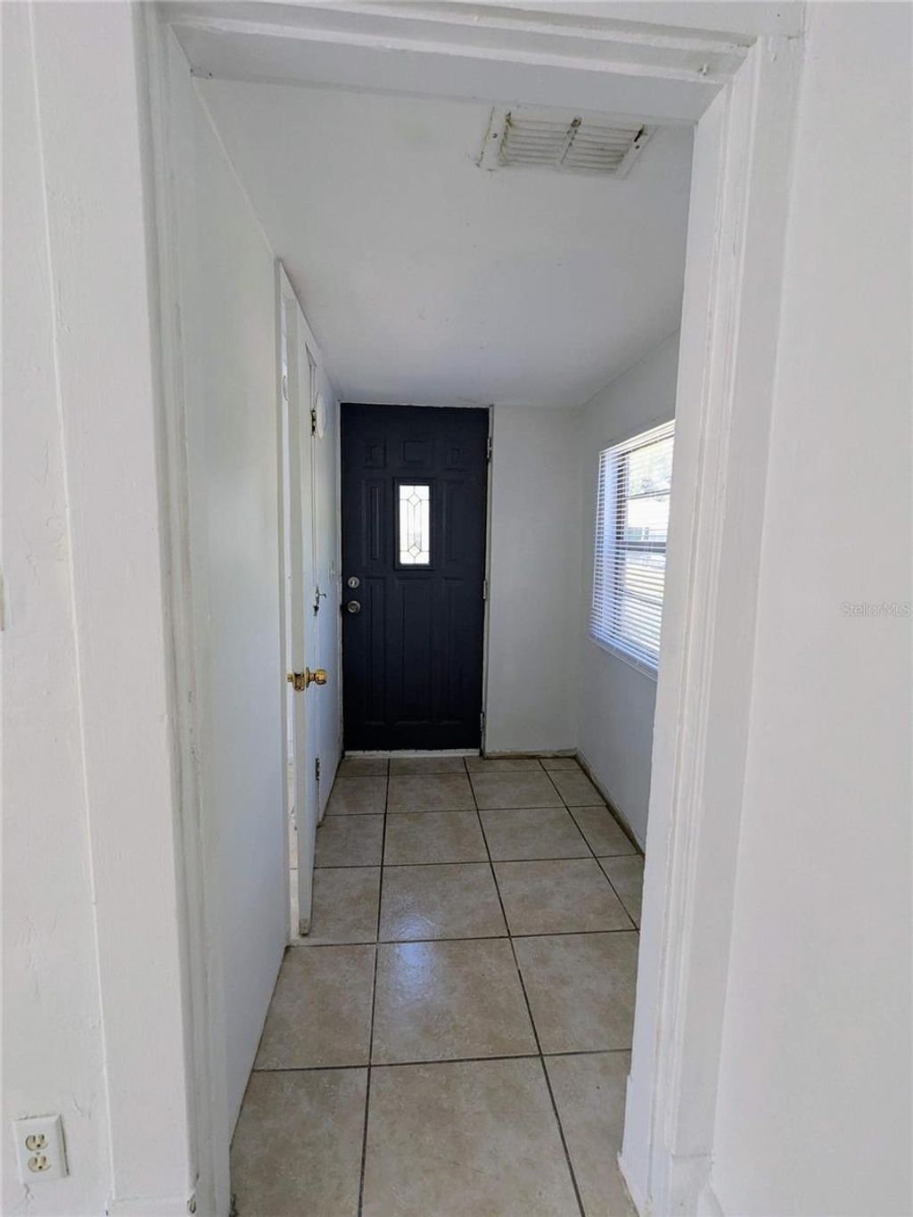 Photo of 1425 11th Avenue S, St Petersburg, FL 33705 (MLS # O6360623)