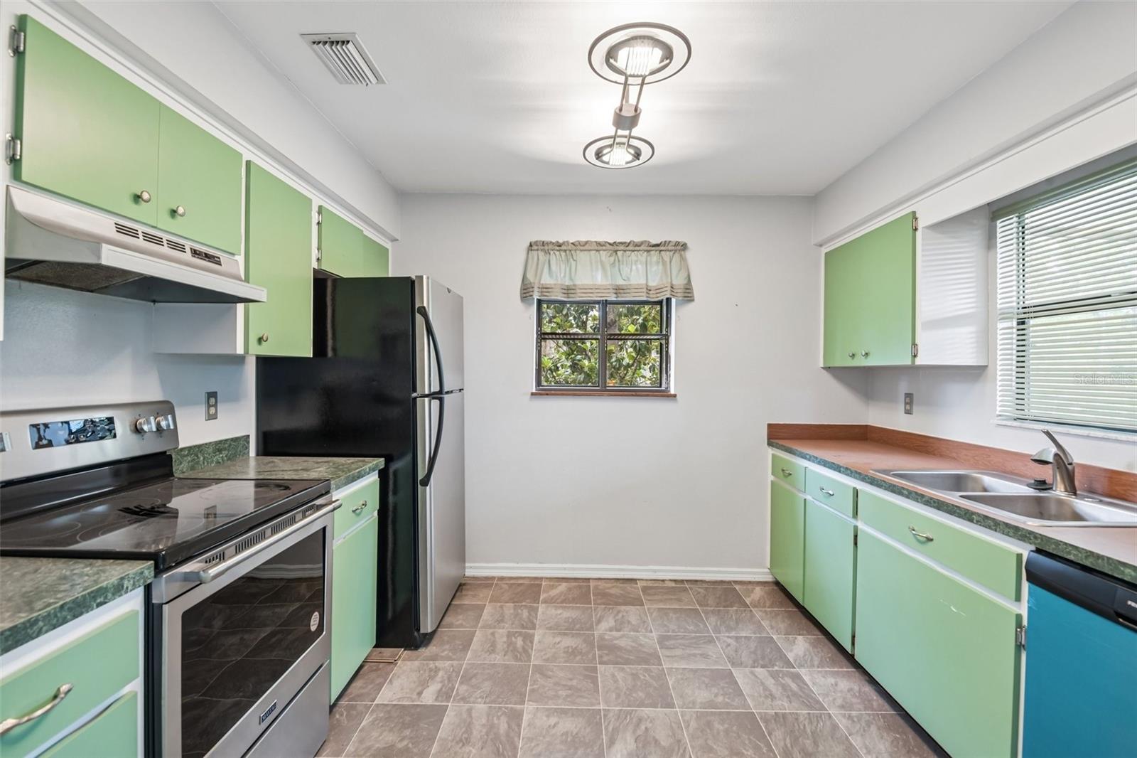 18411 AUTUMN MIST DRIVE