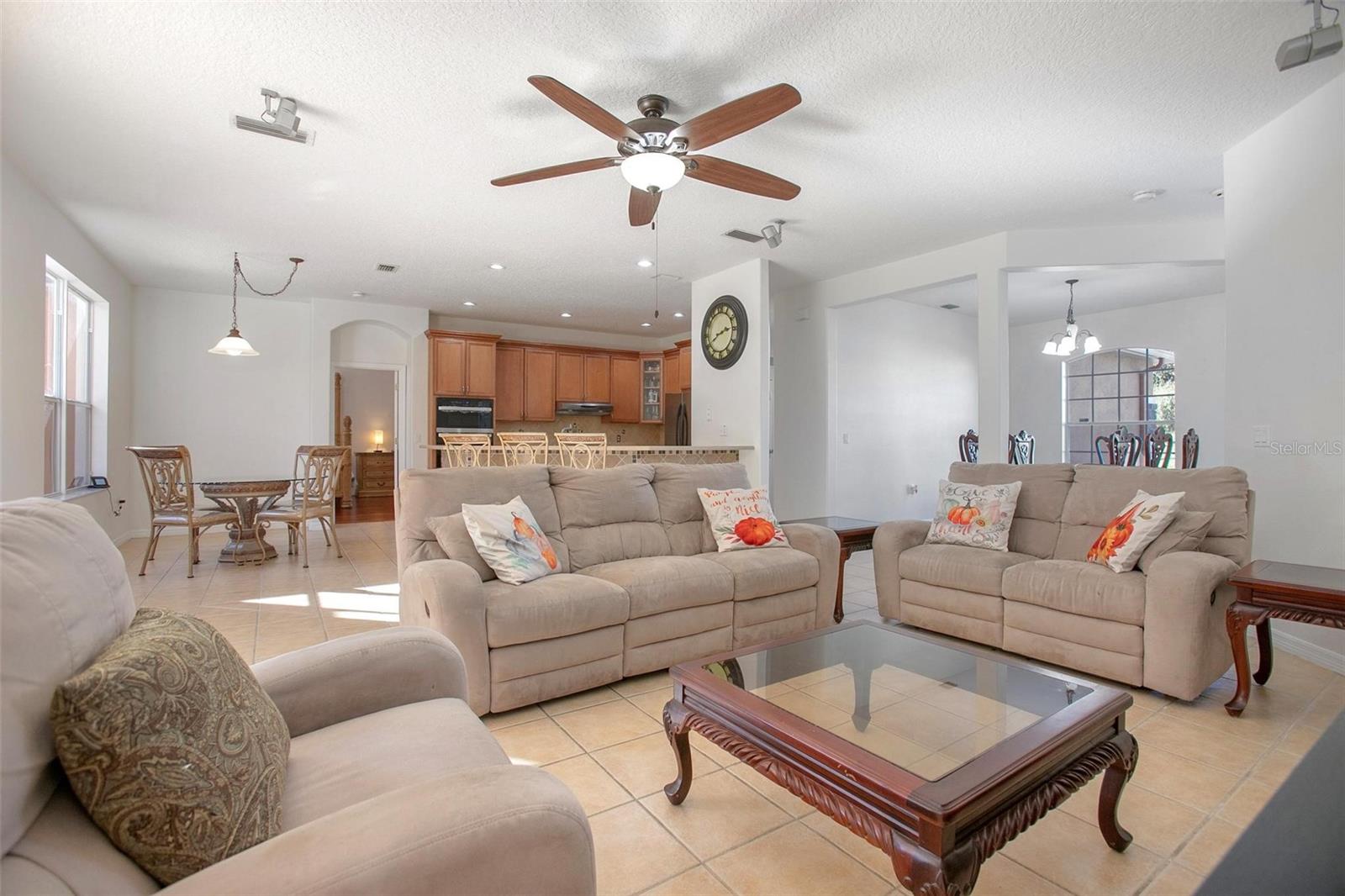 CRYSTAL COVE PH 02 - Residential