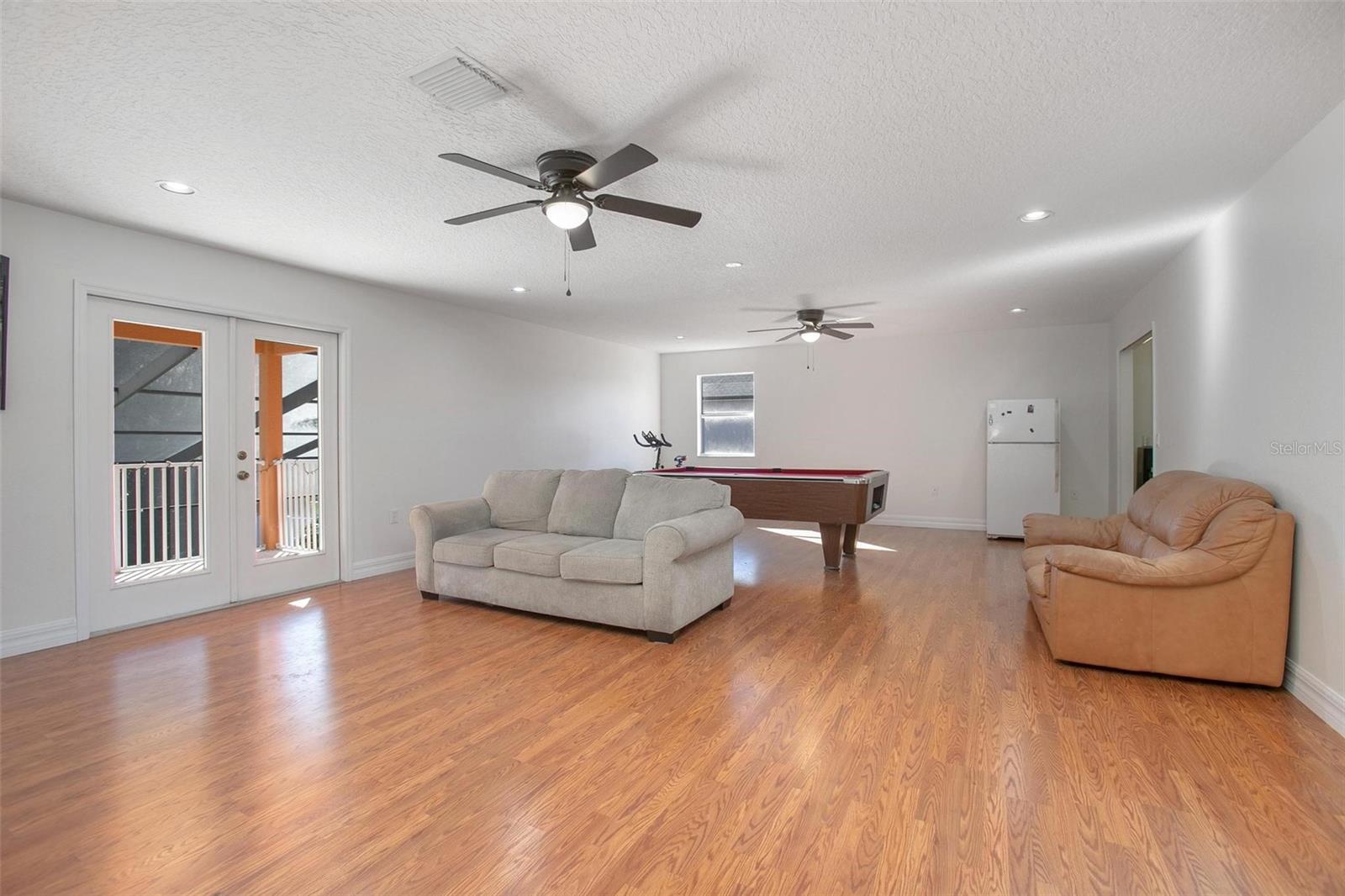 CRYSTAL COVE PH 02 - Residential