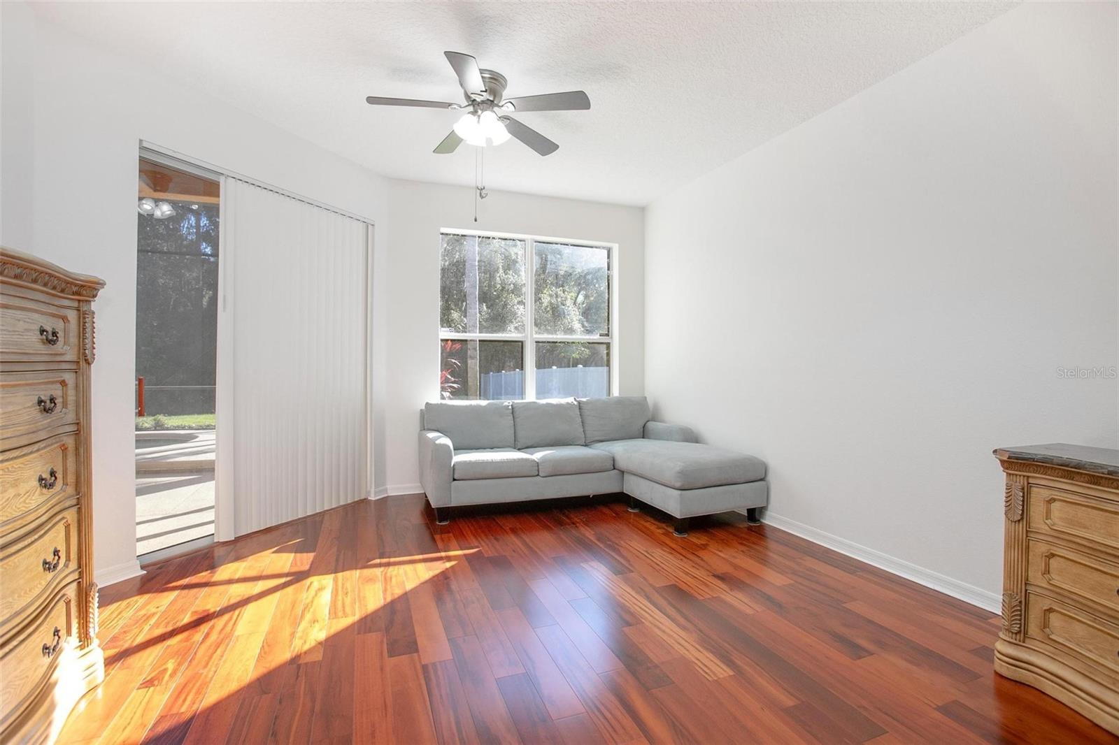 CRYSTAL COVE PH 02 - Residential