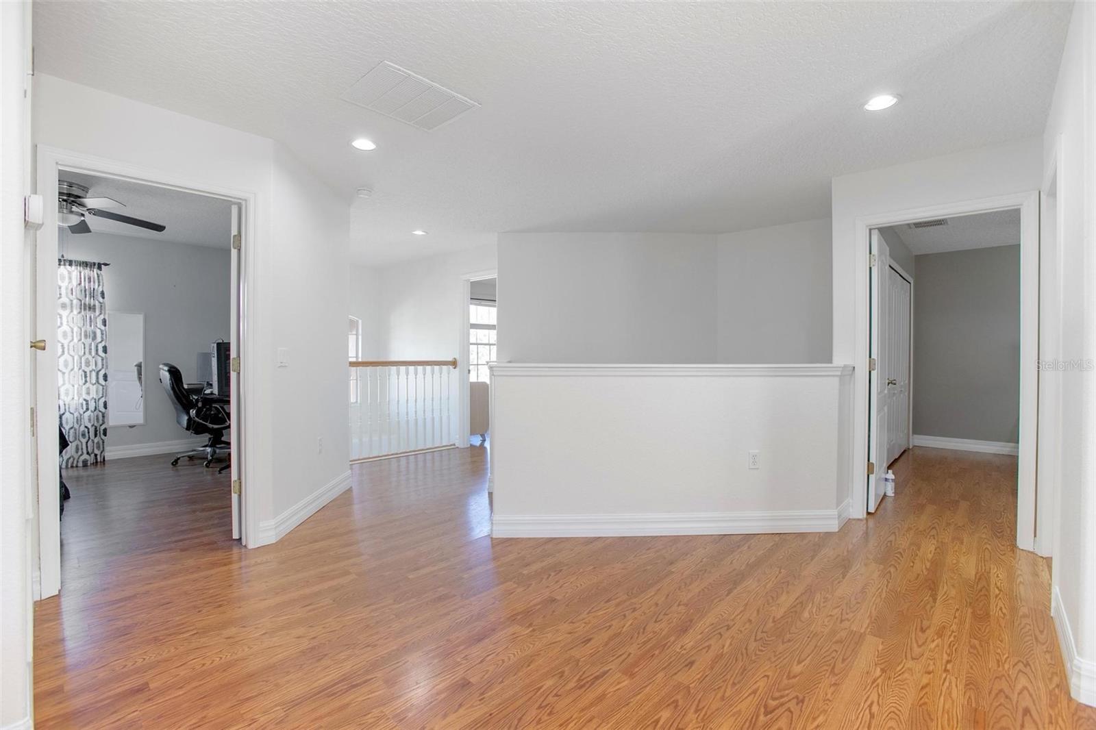 CRYSTAL COVE PH 02 - Residential