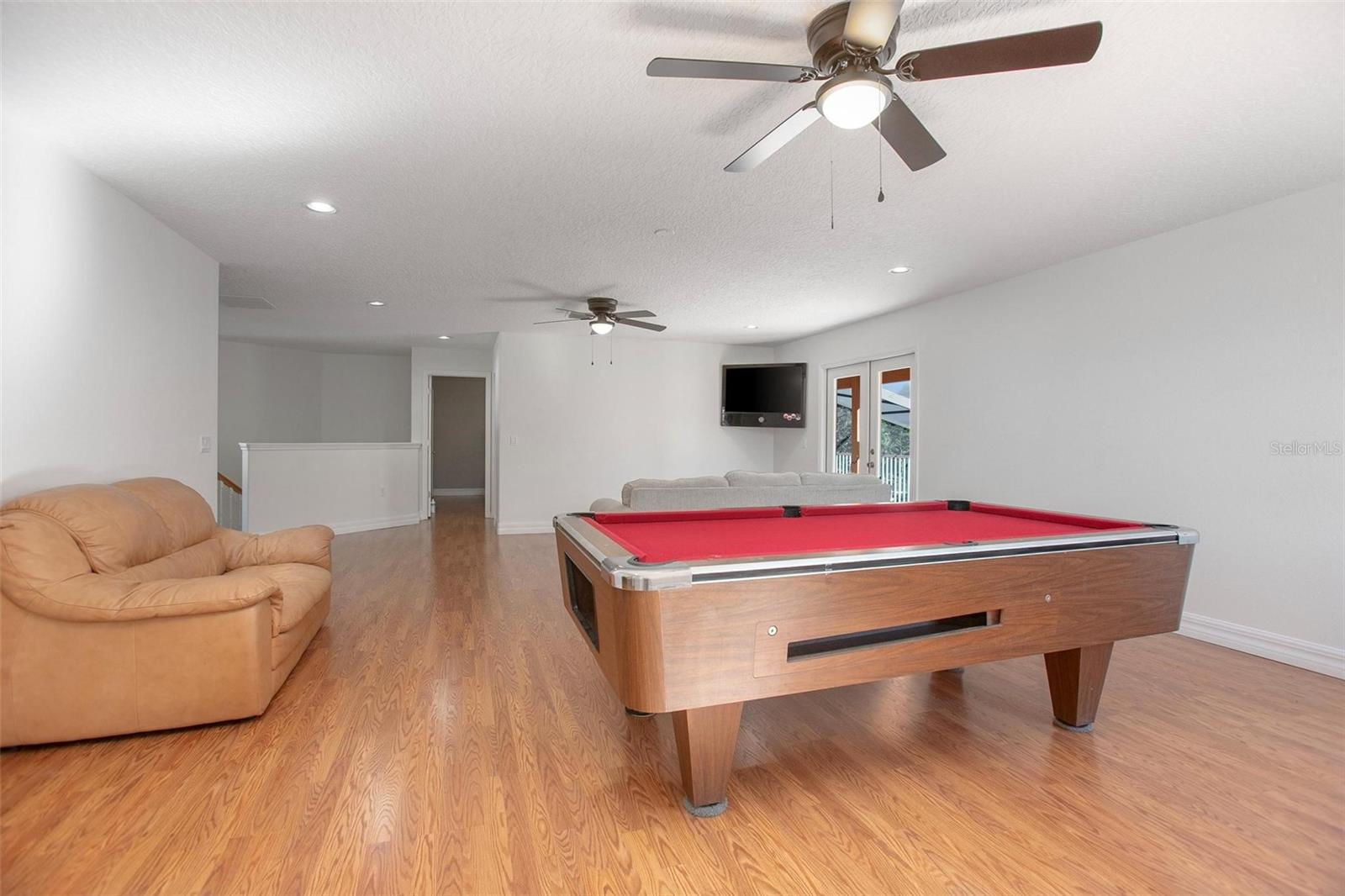 CRYSTAL COVE PH 02 - Residential