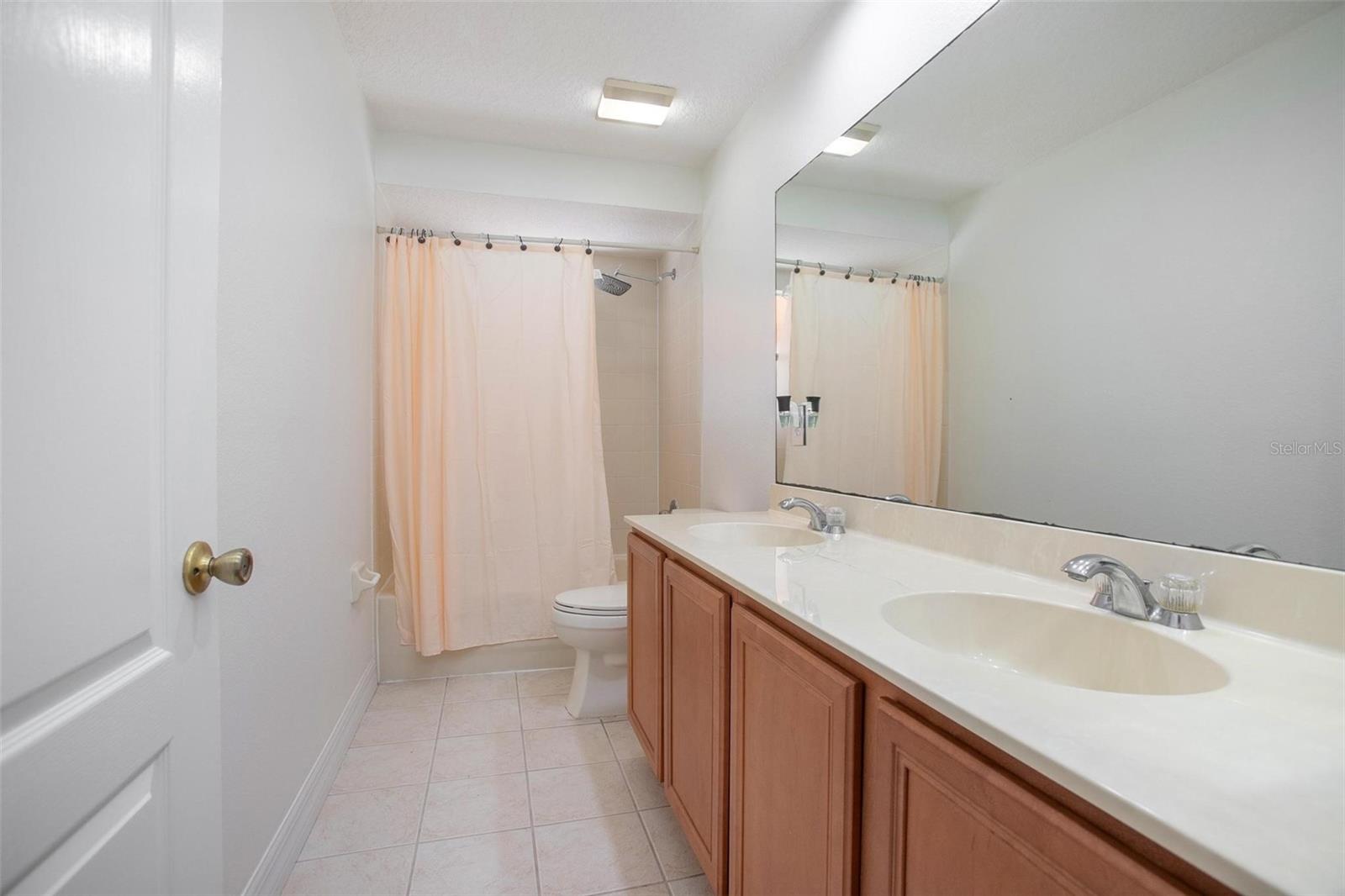 CRYSTAL COVE PH 02 - Residential