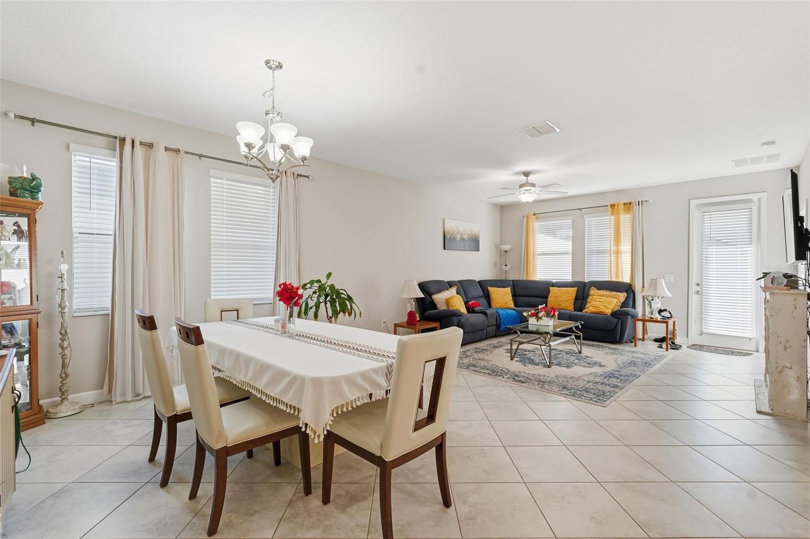 MEADOW POINTE 4 PRCL E & F PROV - Residential