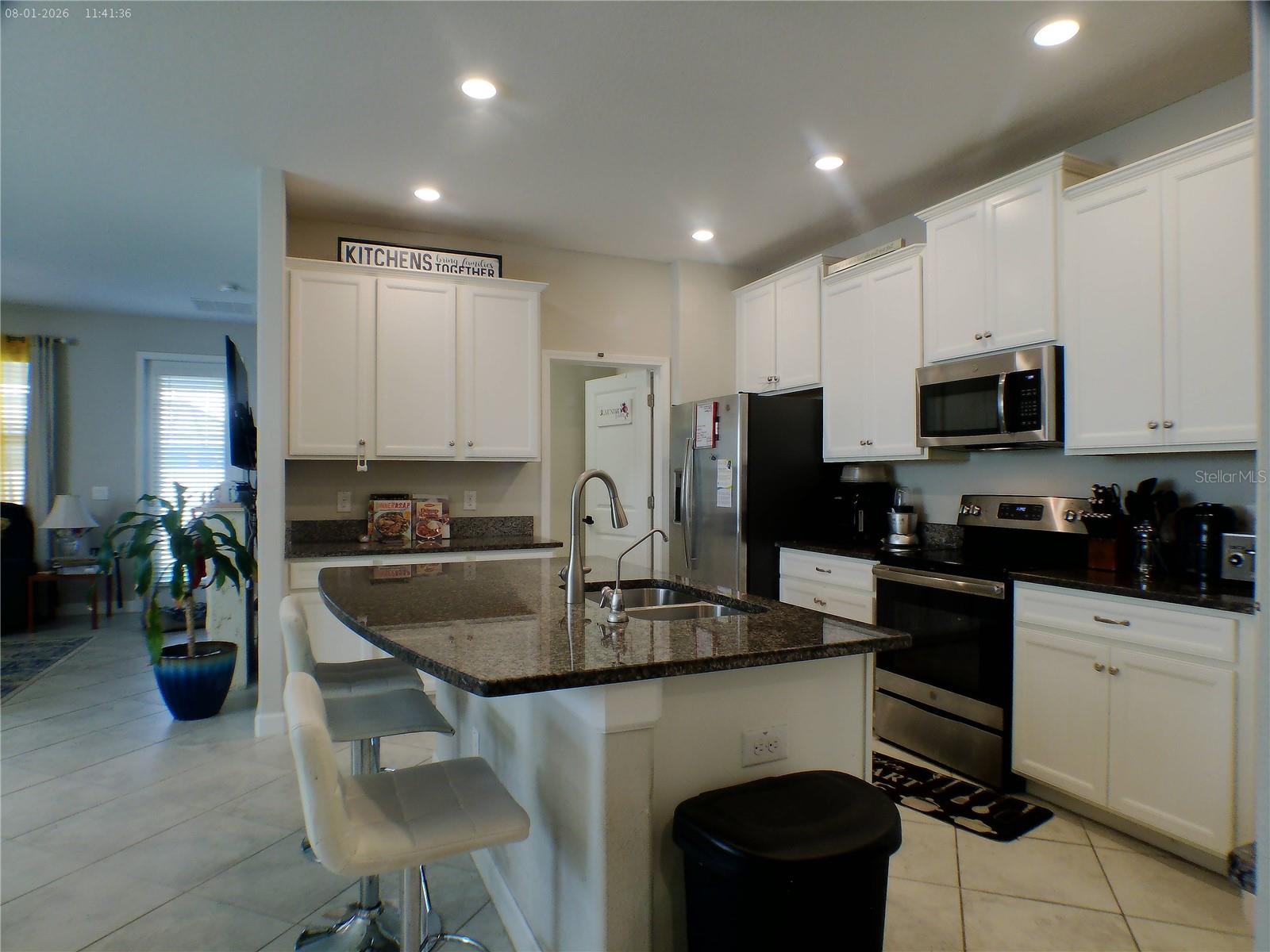 MEADOW POINTE 4 PRCL E & F PROV - Residential