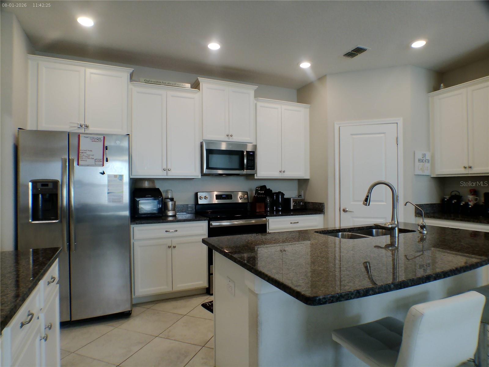 MEADOW POINTE 4 PRCL E & F PROV - Residential