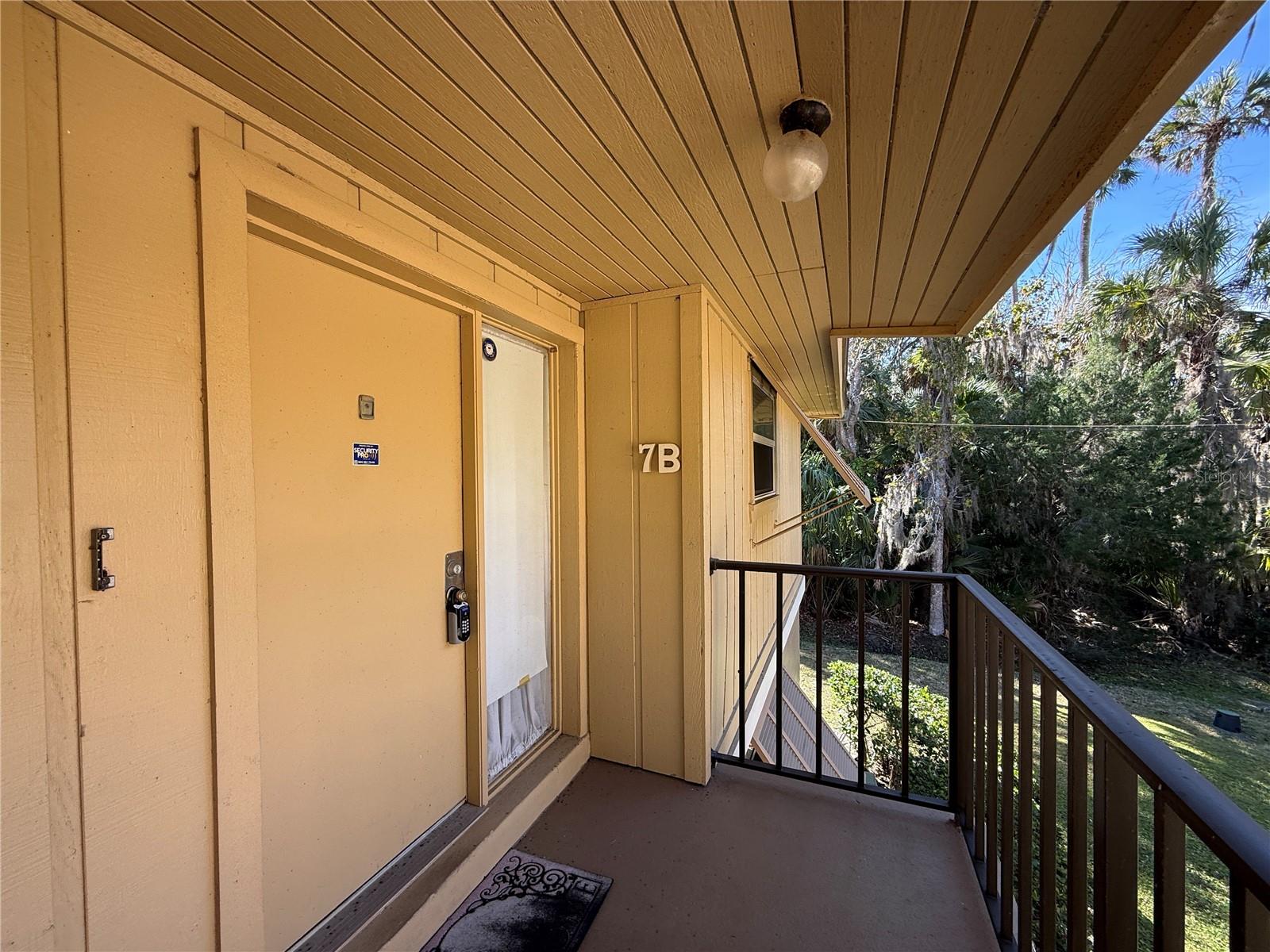 130 JASMINE WOODS COURT 7B