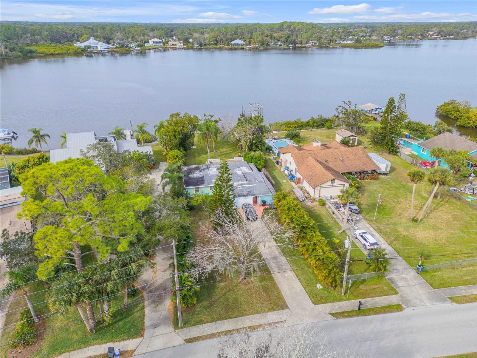 TURNBULL SHORES - Residential