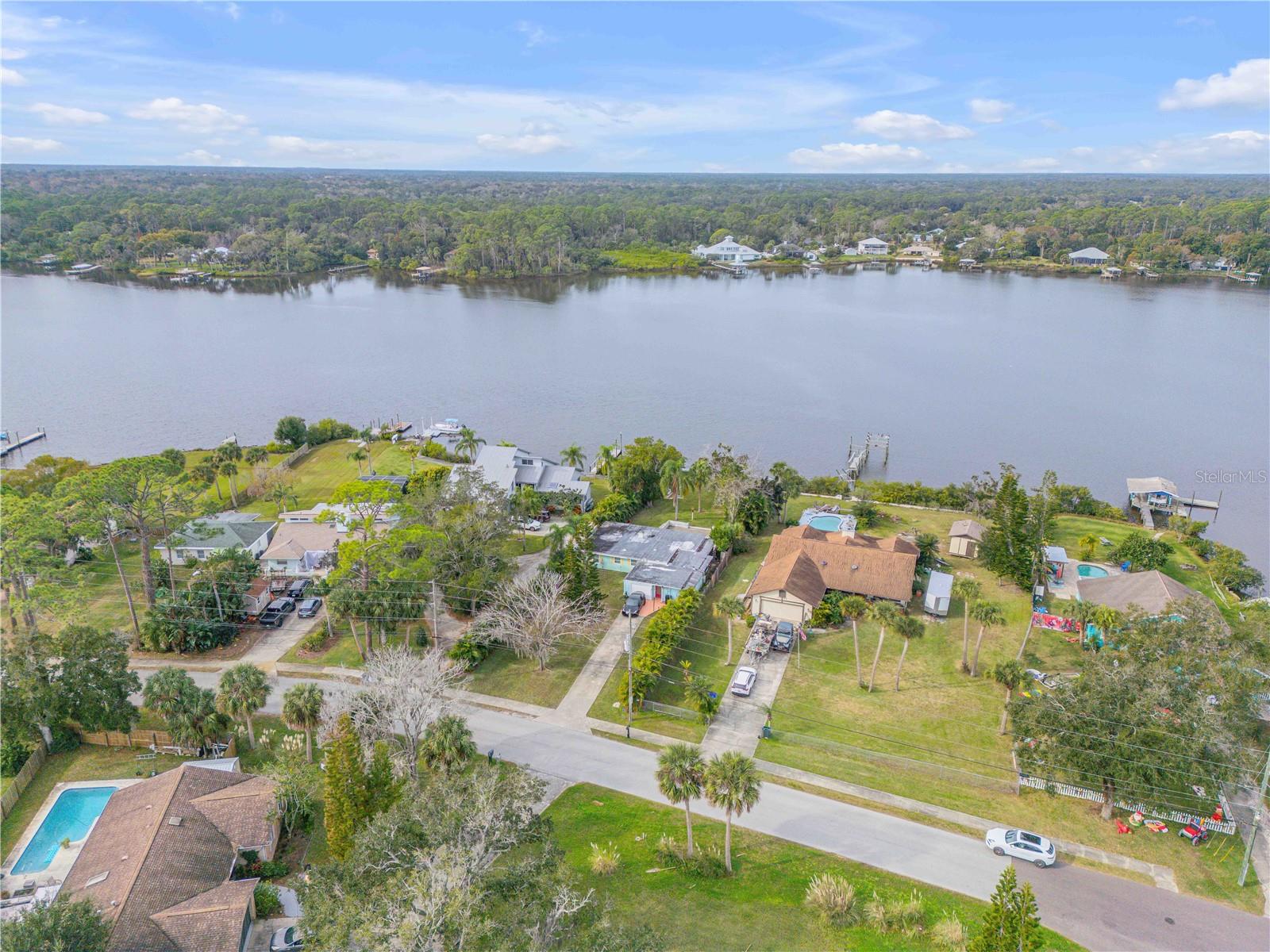 TURNBULL SHORES - Residential