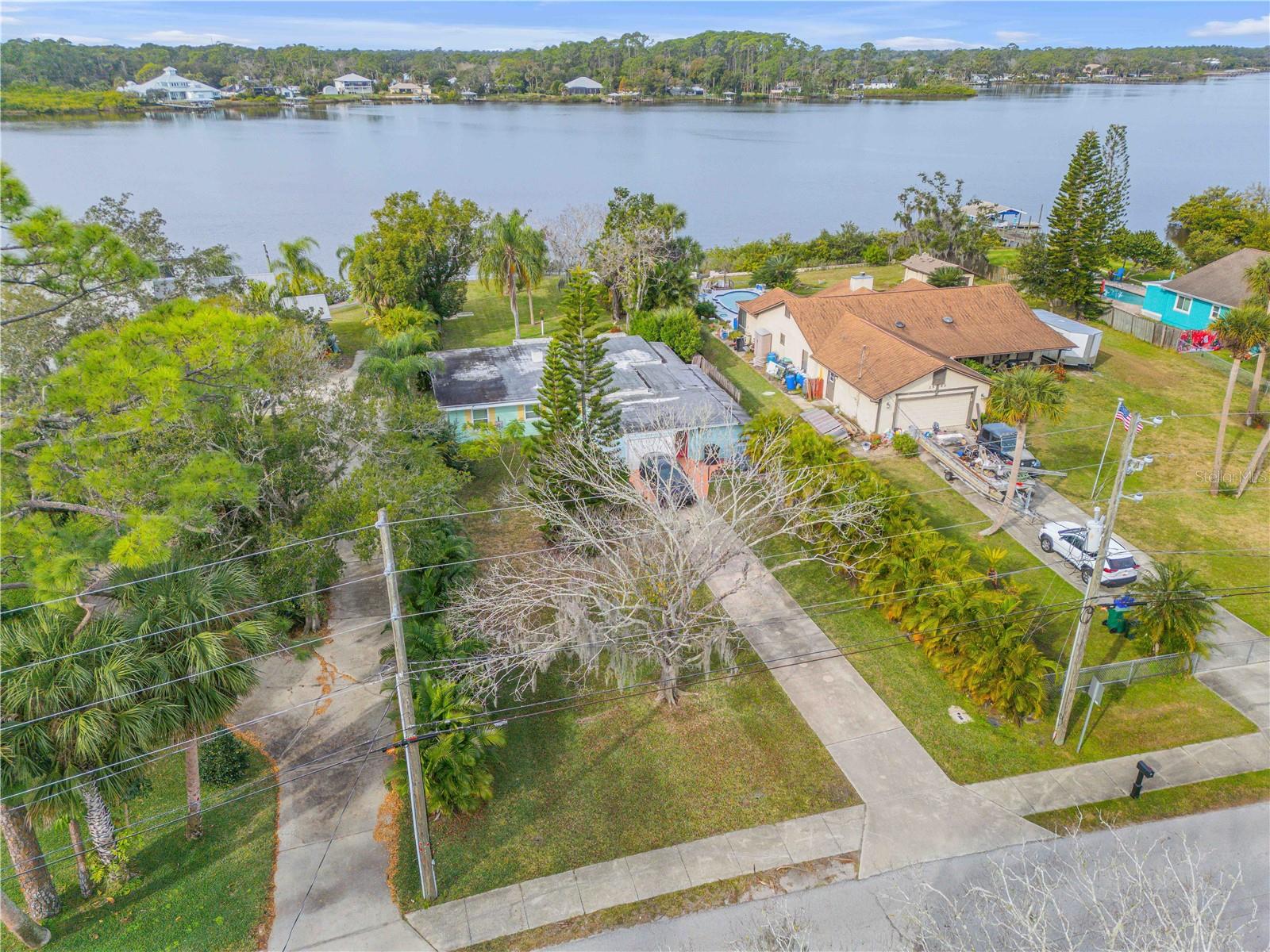 TURNBULL SHORES - Residential