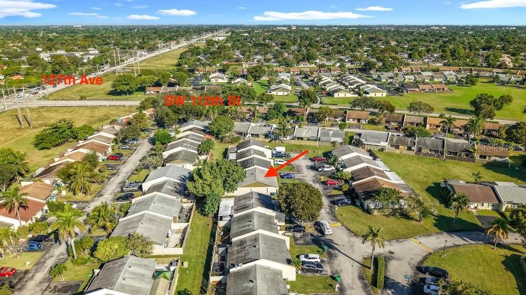 DEVON AIRE VILLAS SEC 05 - Residential