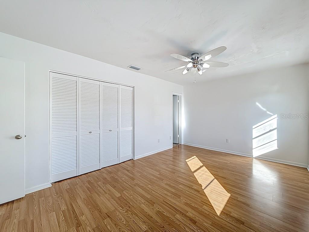 DEVON AIRE VILLAS SEC 05 - Residential