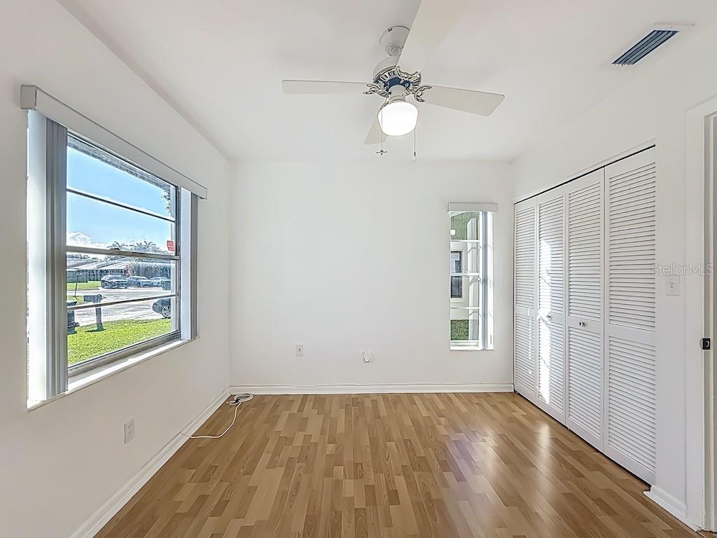 DEVON AIRE VILLAS SEC 05 - Residential