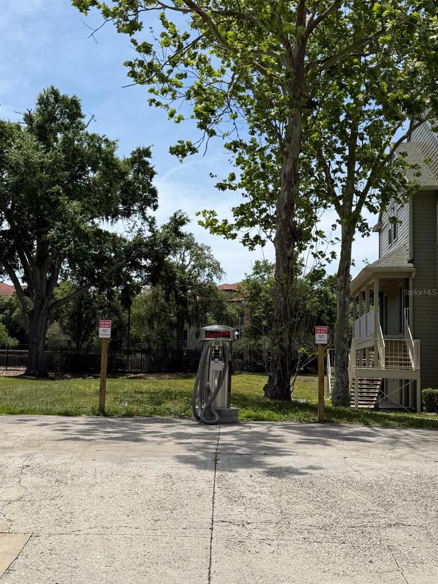 CENTRAL PARK - Residential Lease