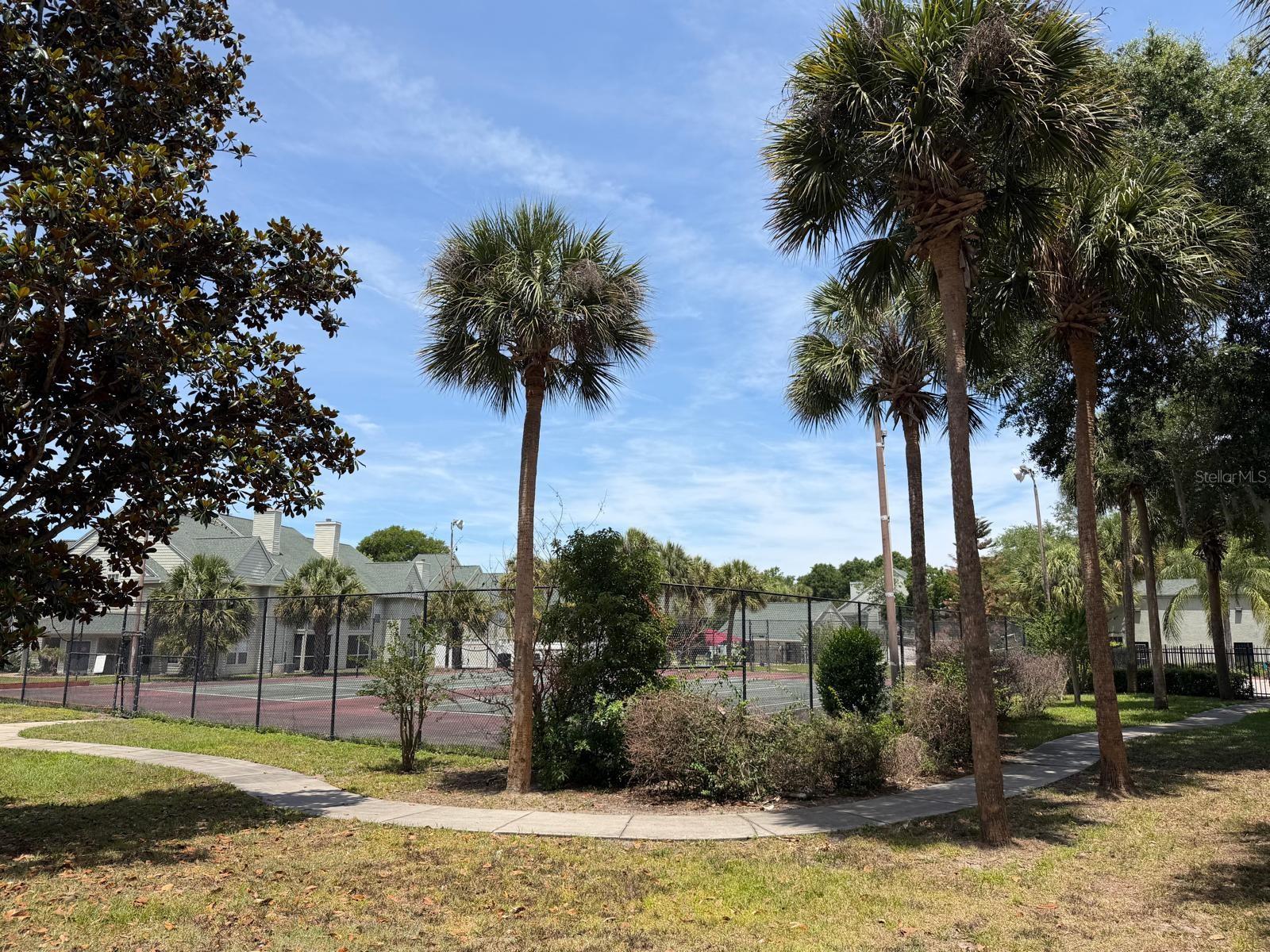 CENTRAL PARK - Residential Lease