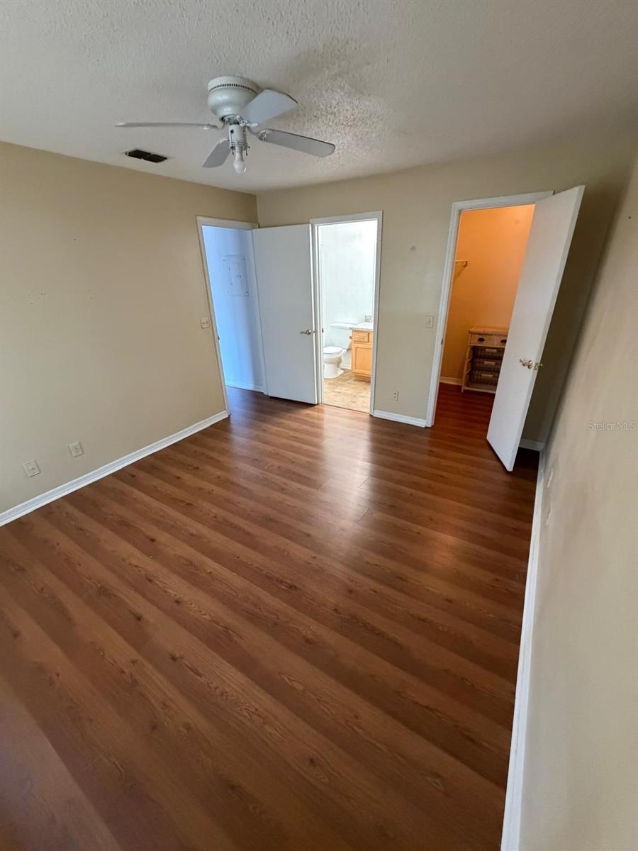 CENTRAL PARK - Residential Lease