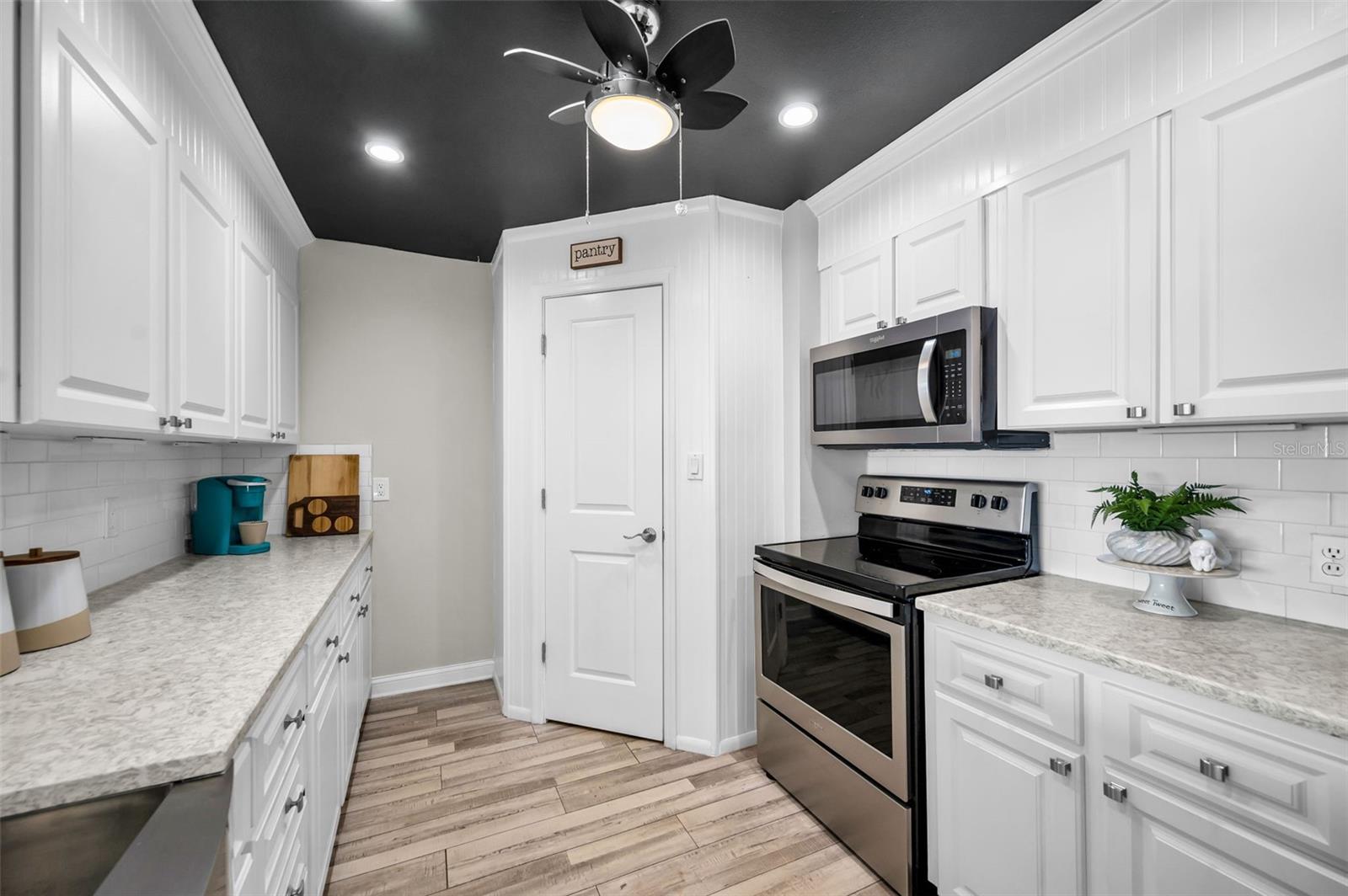 100 BLUFF VIEW DRIVE 205C