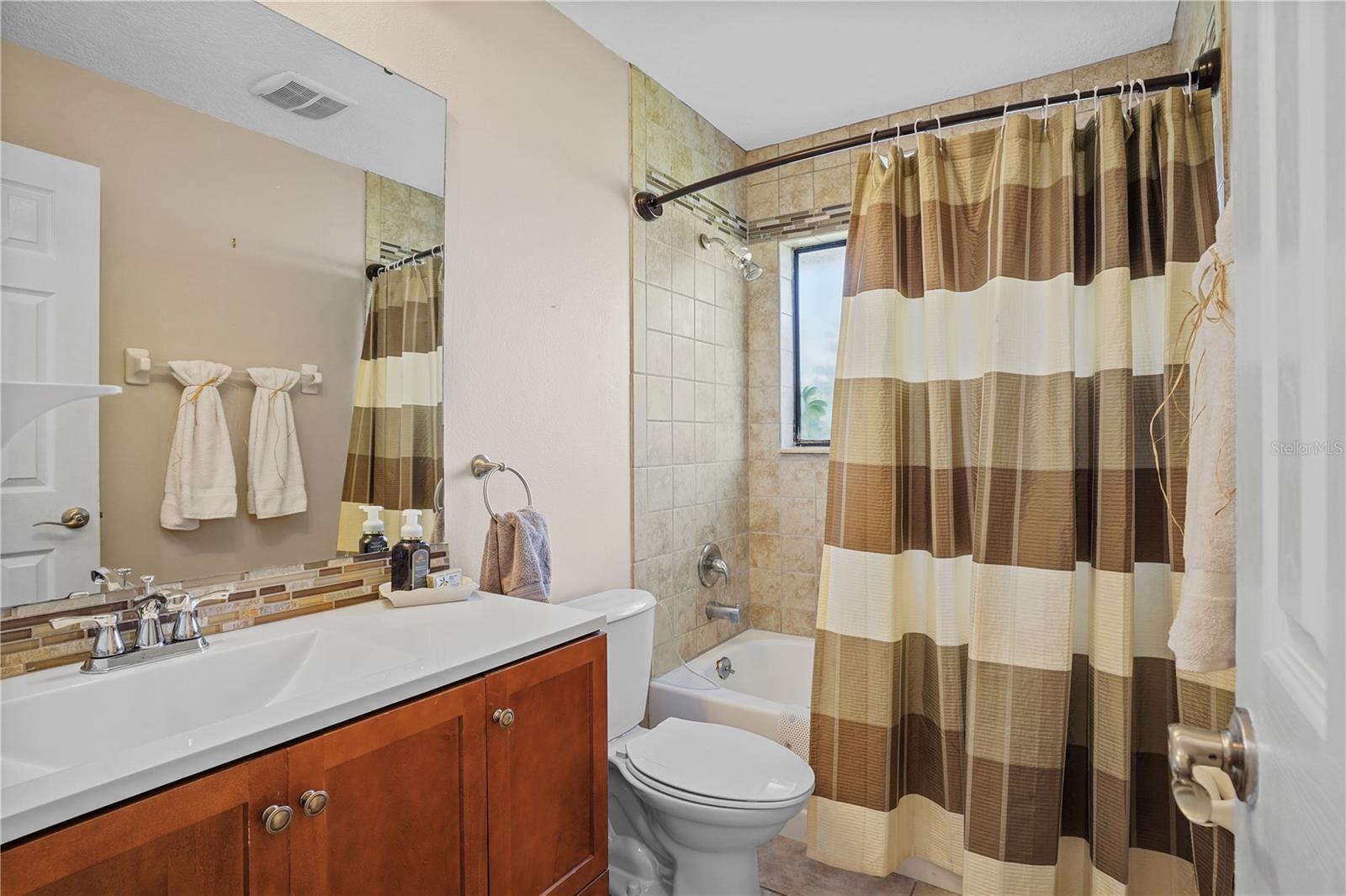 BEAR CREEK - Residential
