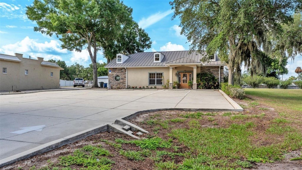 Photo of 565 W Main Street, Bartow, FL 33830 (MLS # L4962855)