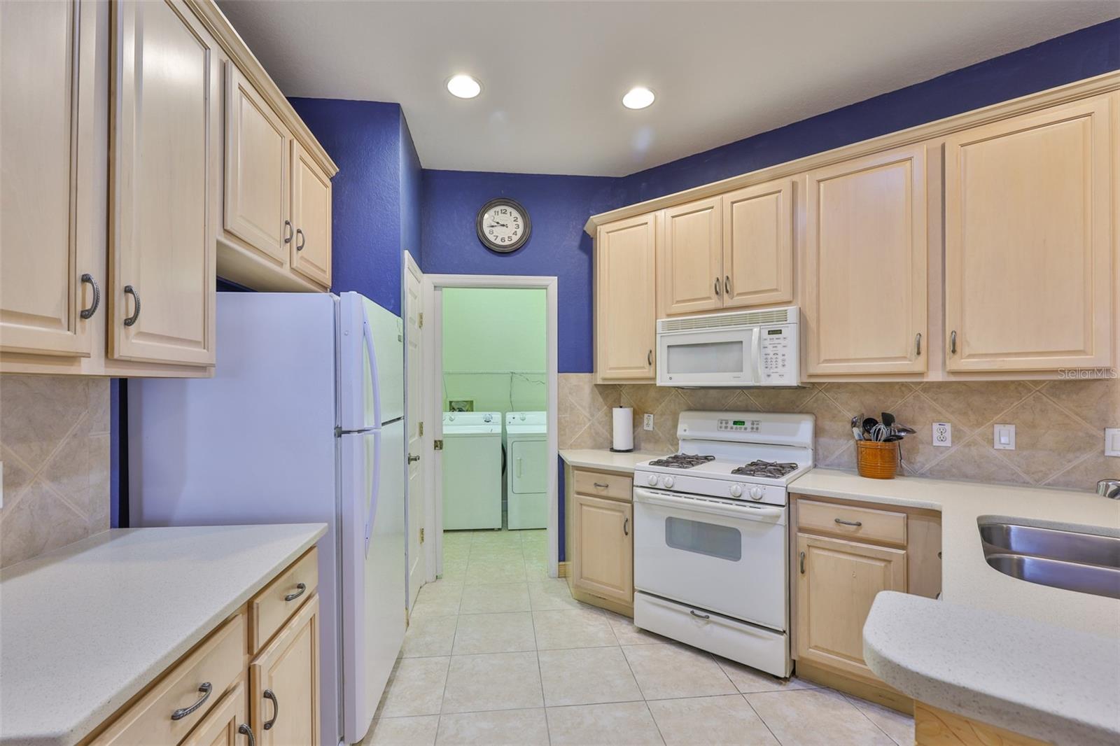 PORTSMITH CONDO - Residential