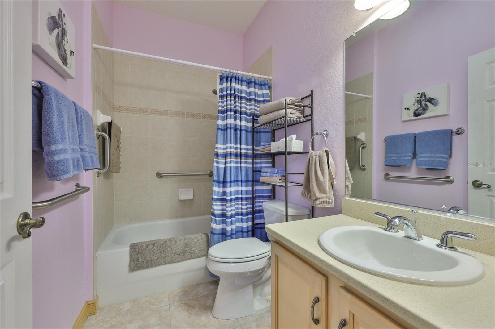 PORTSMITH CONDO - Residential