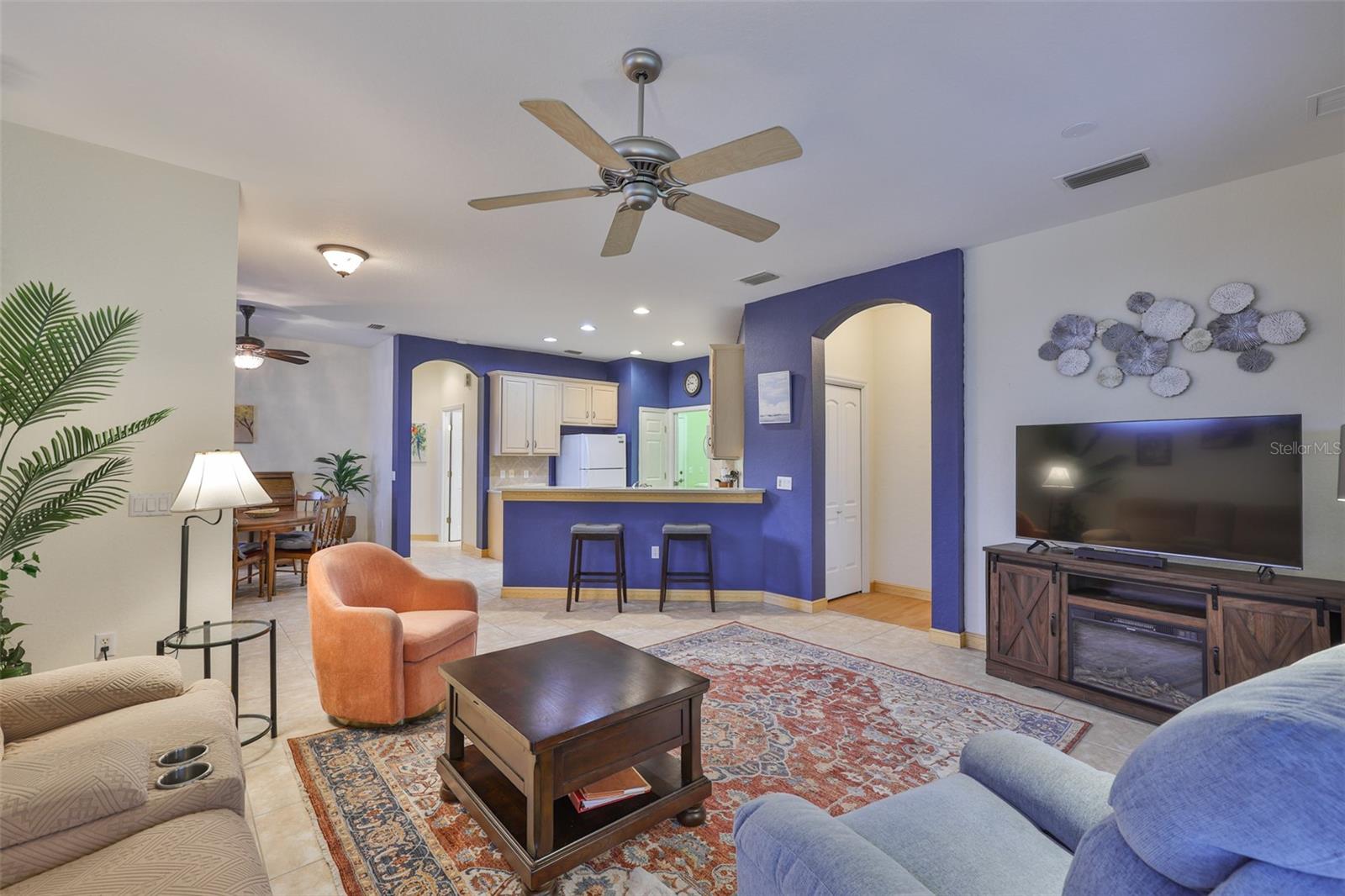 PORTSMITH CONDO - Residential