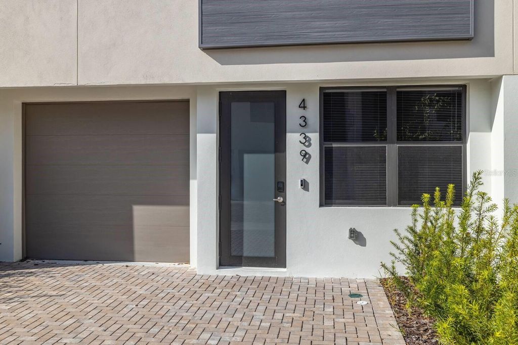 Photo of 4339 Villa Alina Court, Tampa, FL 33614 (MLS # TB8310571)