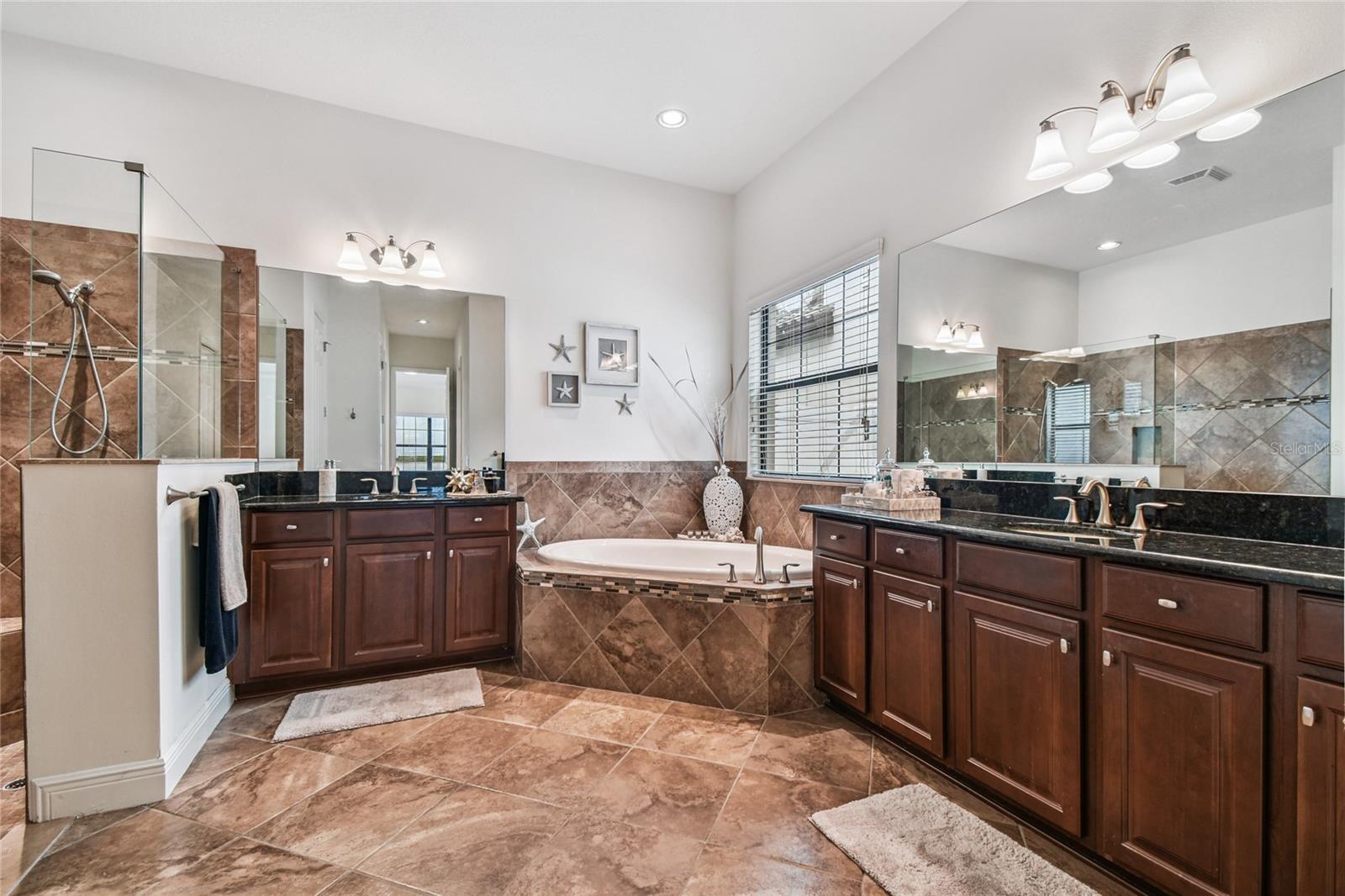 TERRA BELLA - Residential