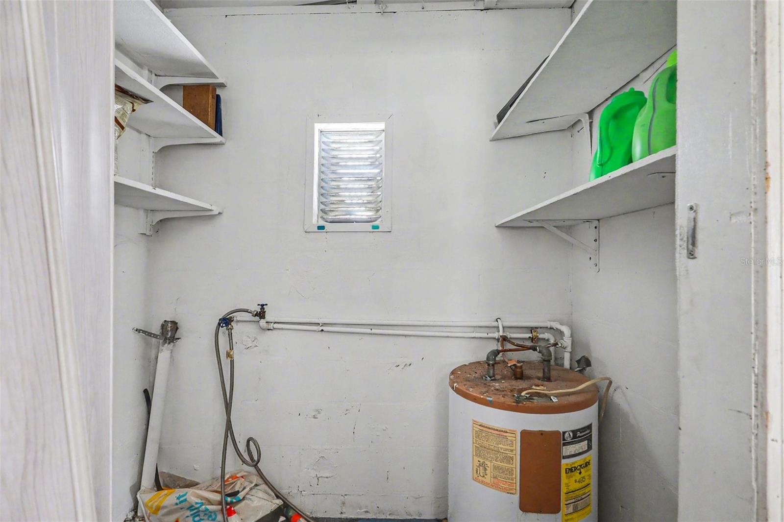 COUNTRY CLUB ESTATES RESUB PT - Residential