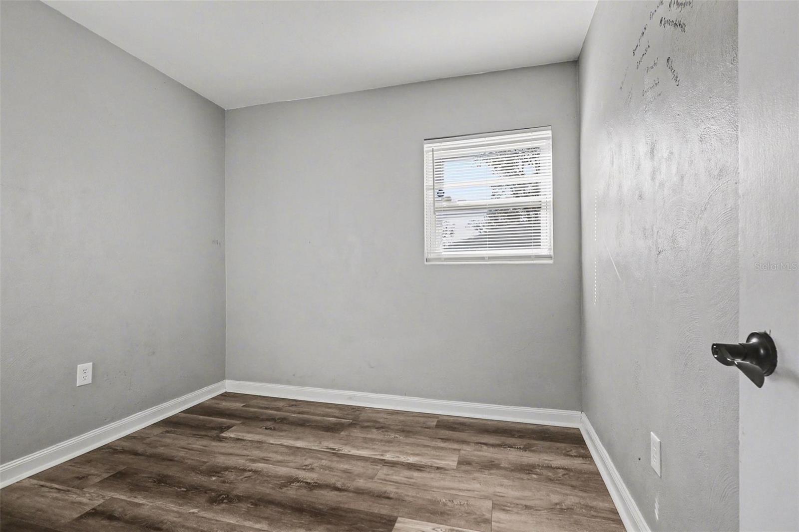 COUNTRY CLUB ESTATES RESUB PT - Residential