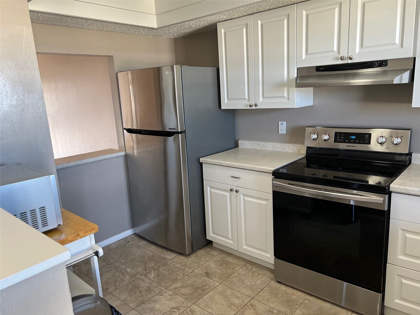 3983 MACEACHEN BOULEVARD 432