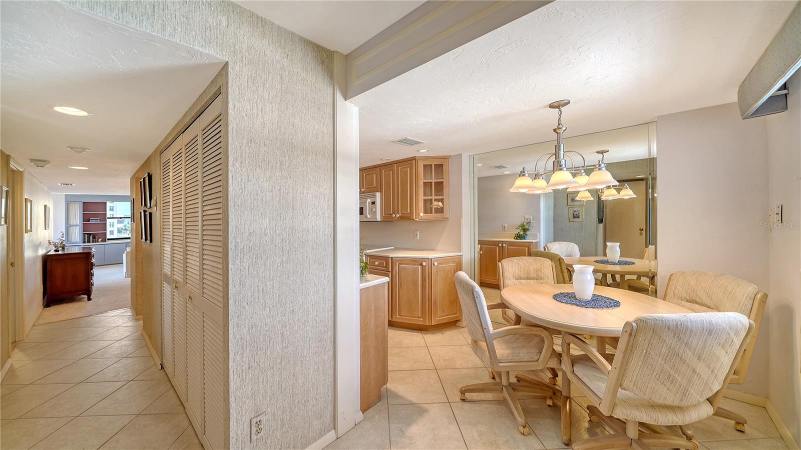 5780 MIDNIGHT PASS ROAD 303B