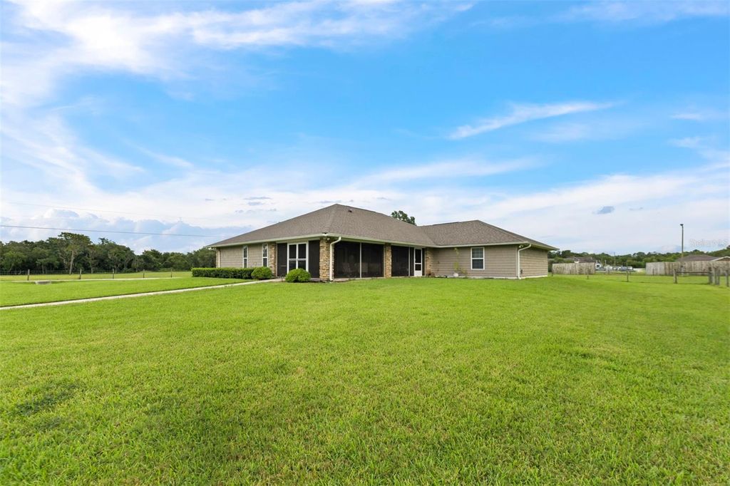 Photo of 1450 Duff Road, Lakeland, FL 33810 (MLS # TB8478582)