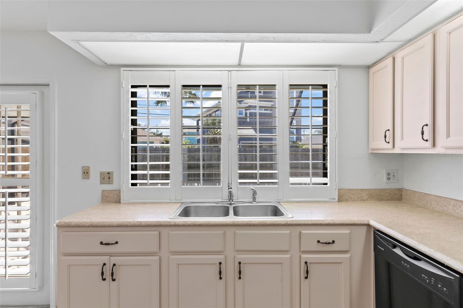 SEABRIDGE SOUTH - Residential