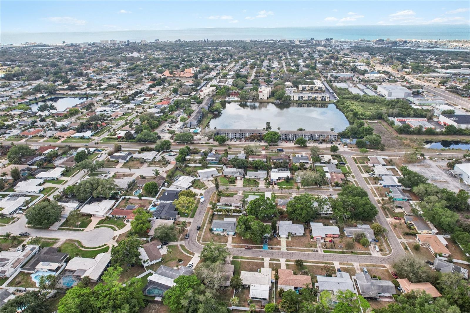 IMPERIAL GROVES - Residential