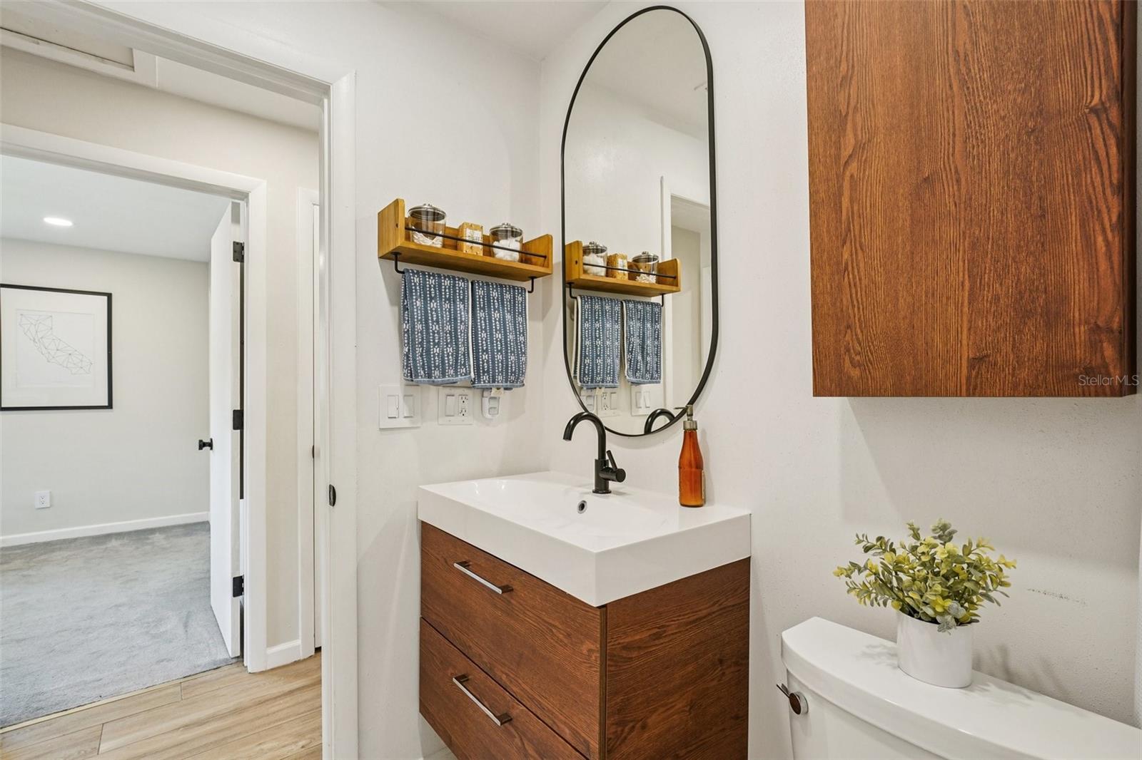 IMPERIAL GROVES - Residential