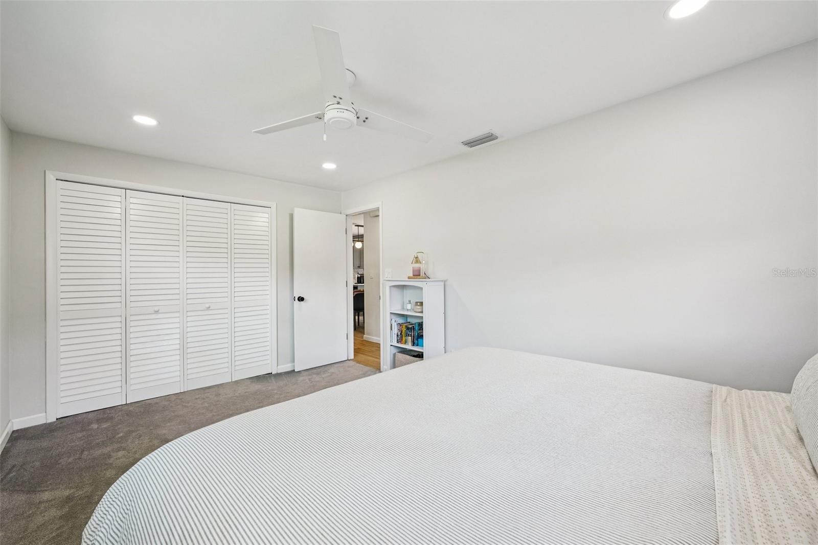 IMPERIAL GROVES - Residential