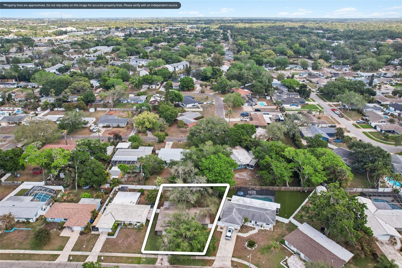 IMPERIAL GROVES - Residential