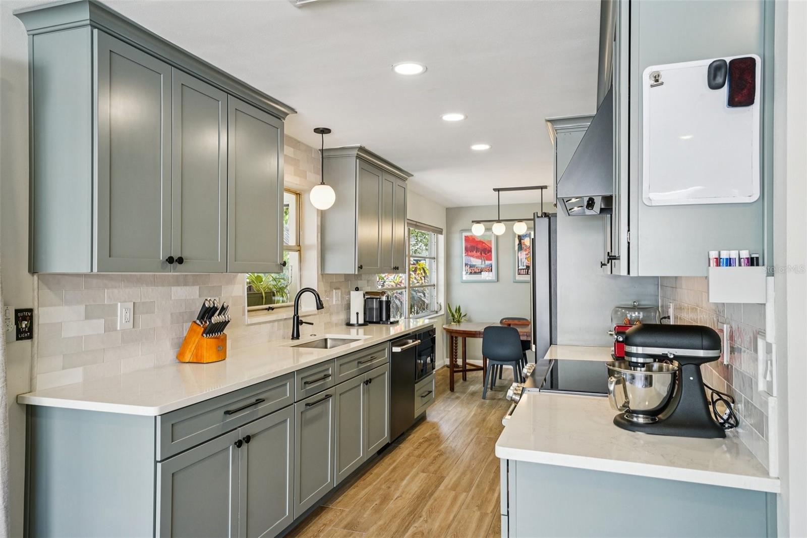 IMPERIAL GROVES - Residential