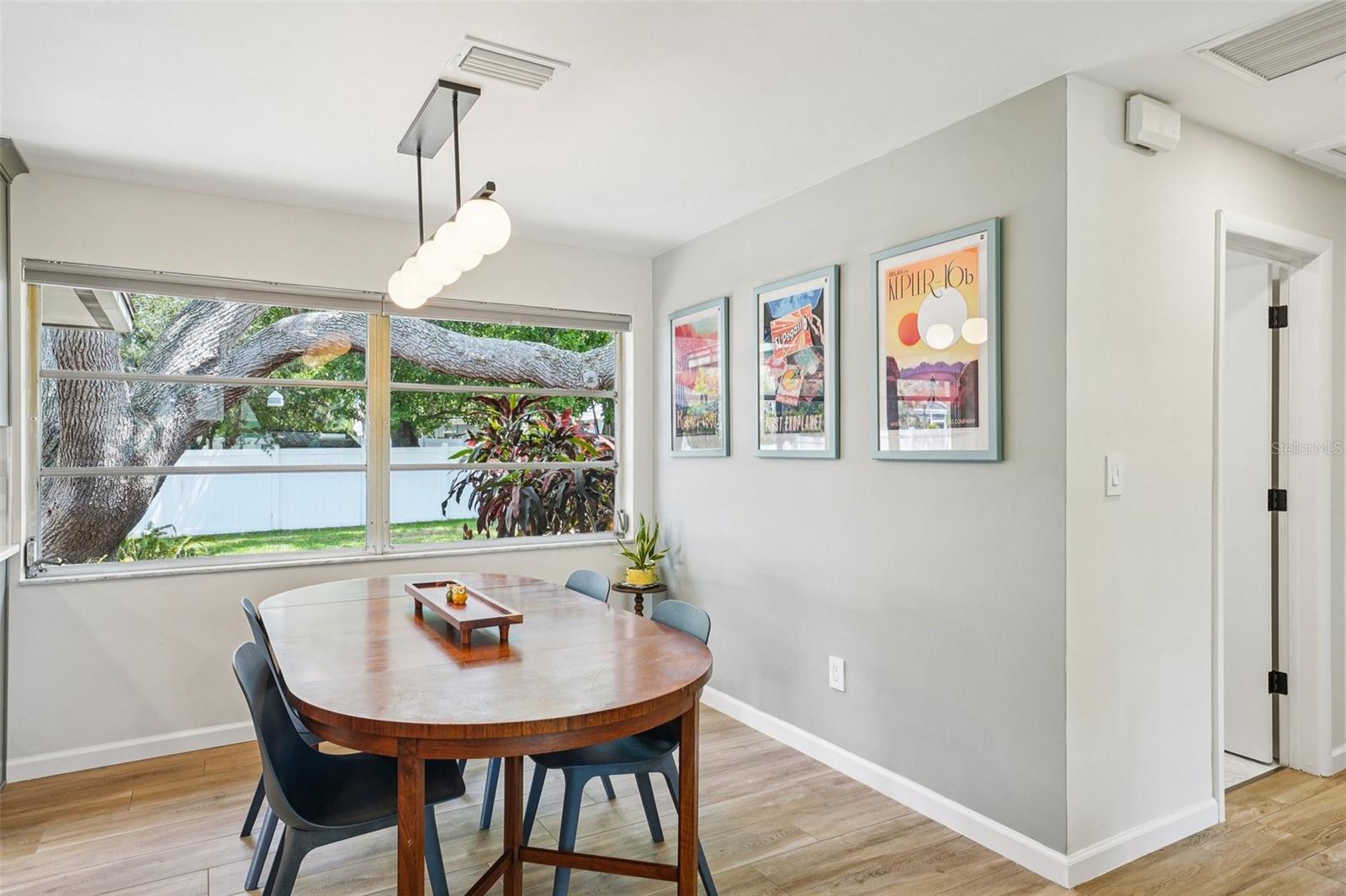 IMPERIAL GROVES - Residential