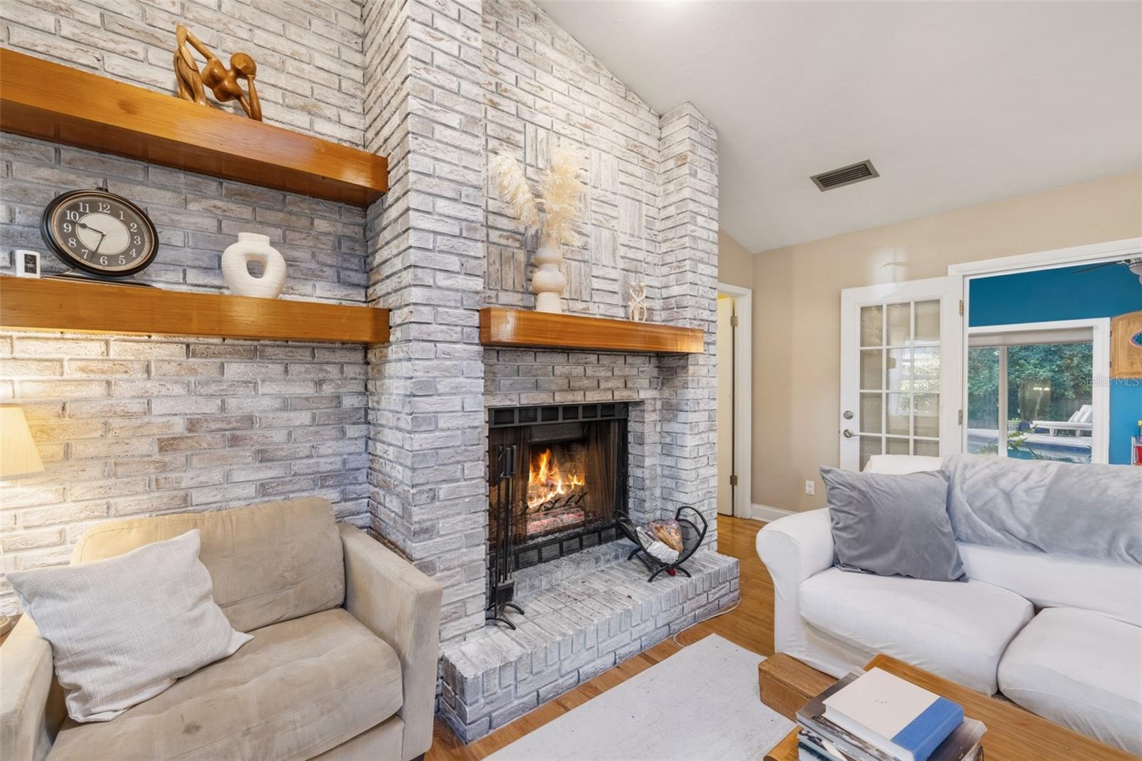 RAINTREE - Residential