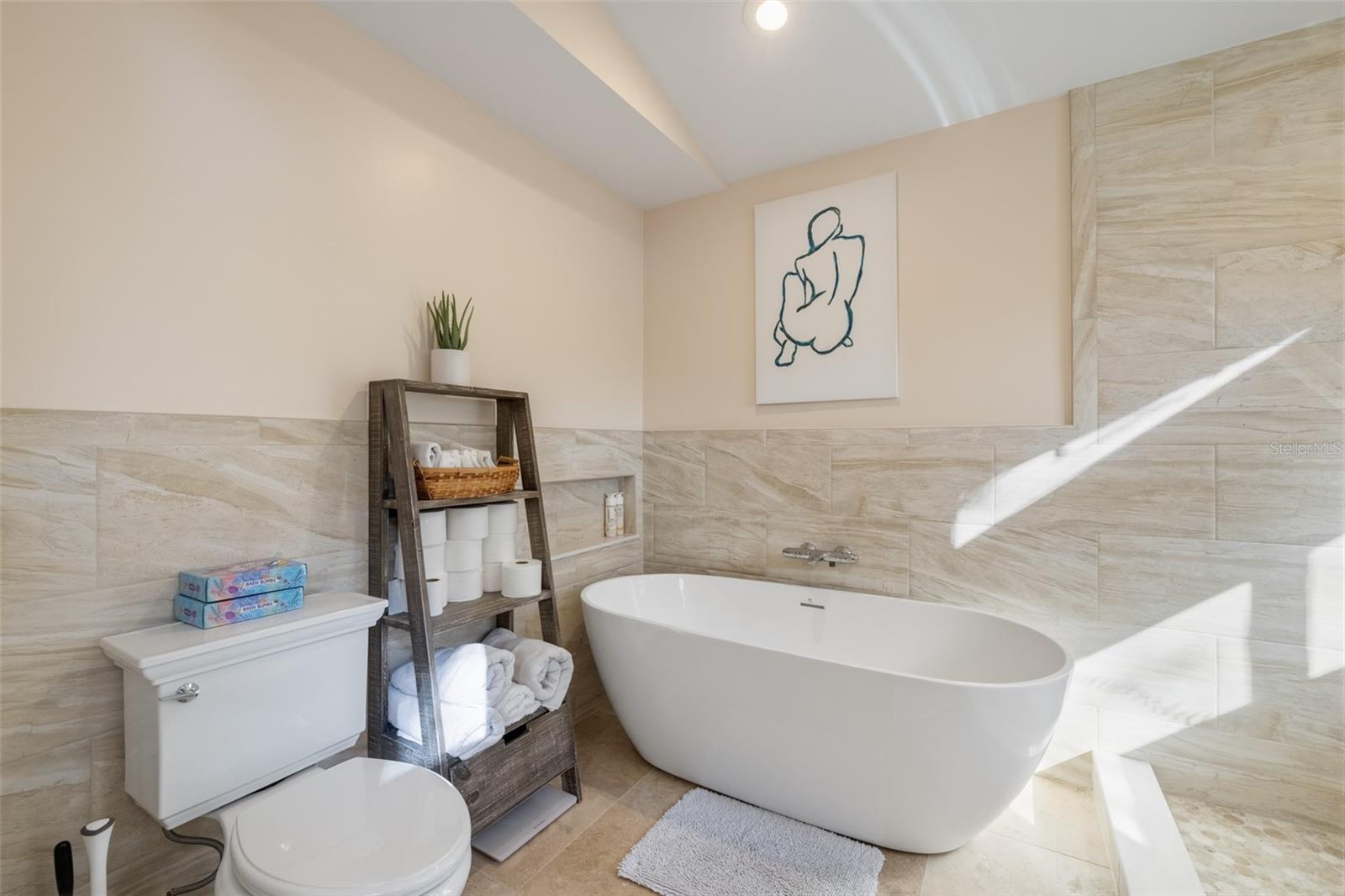 RAINTREE - Residential