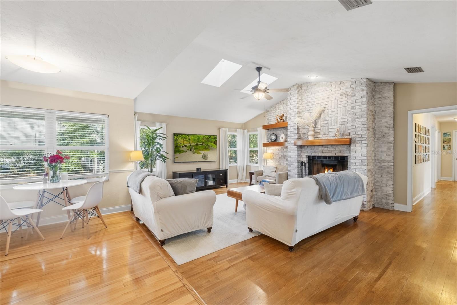 RAINTREE - Residential