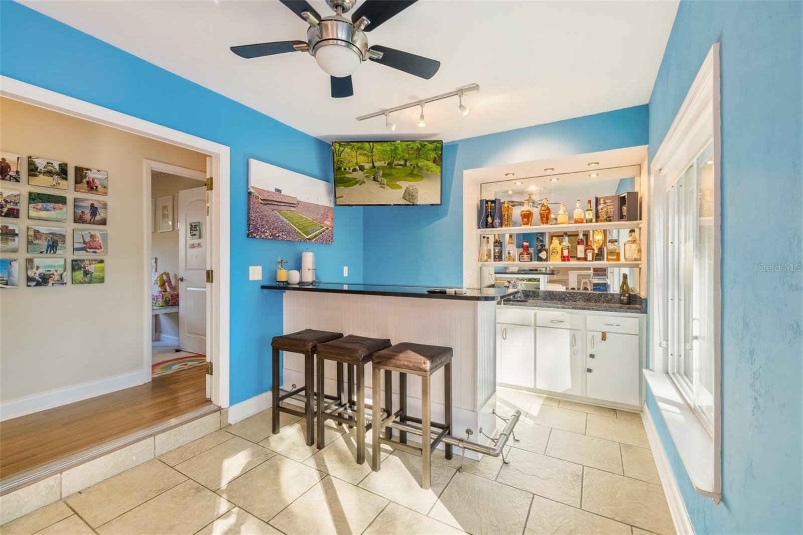 RAINTREE - Residential