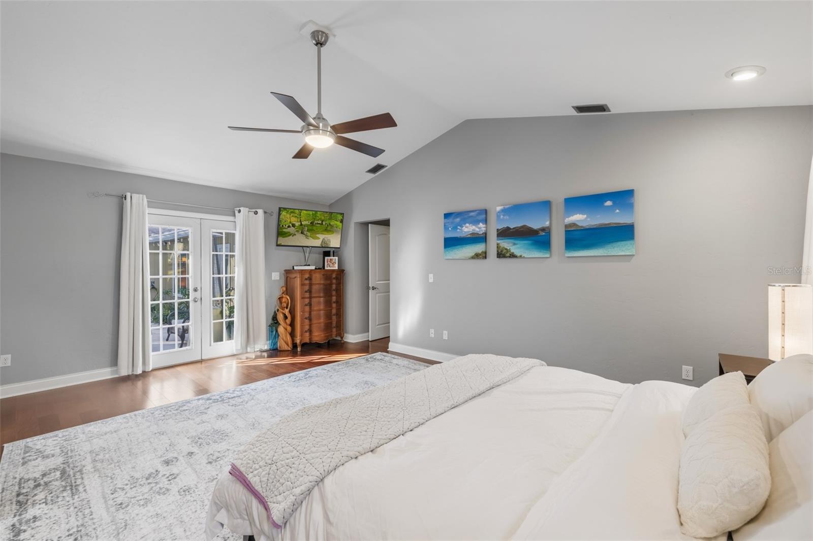 RAINTREE - Residential