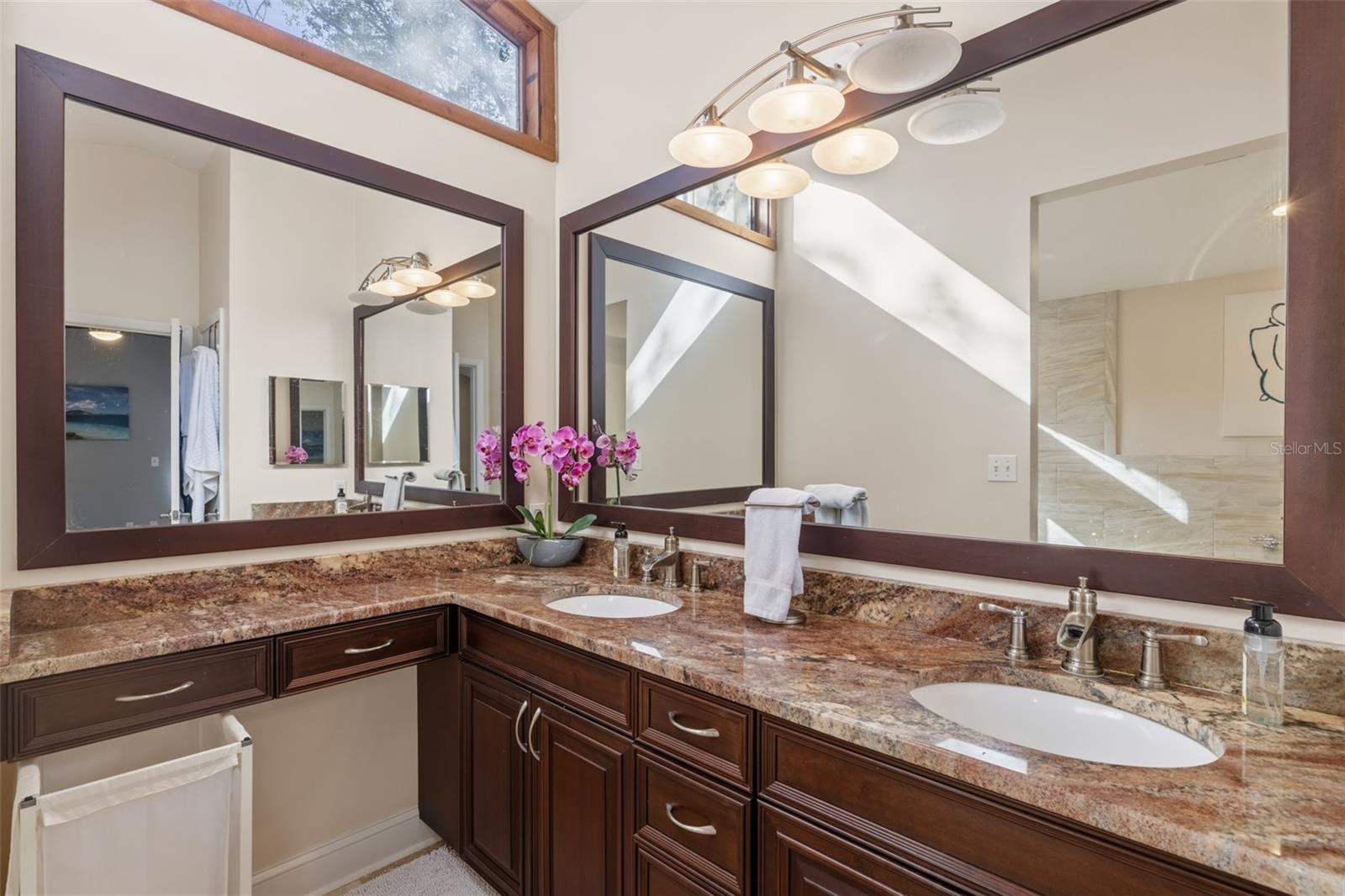 RAINTREE - Residential