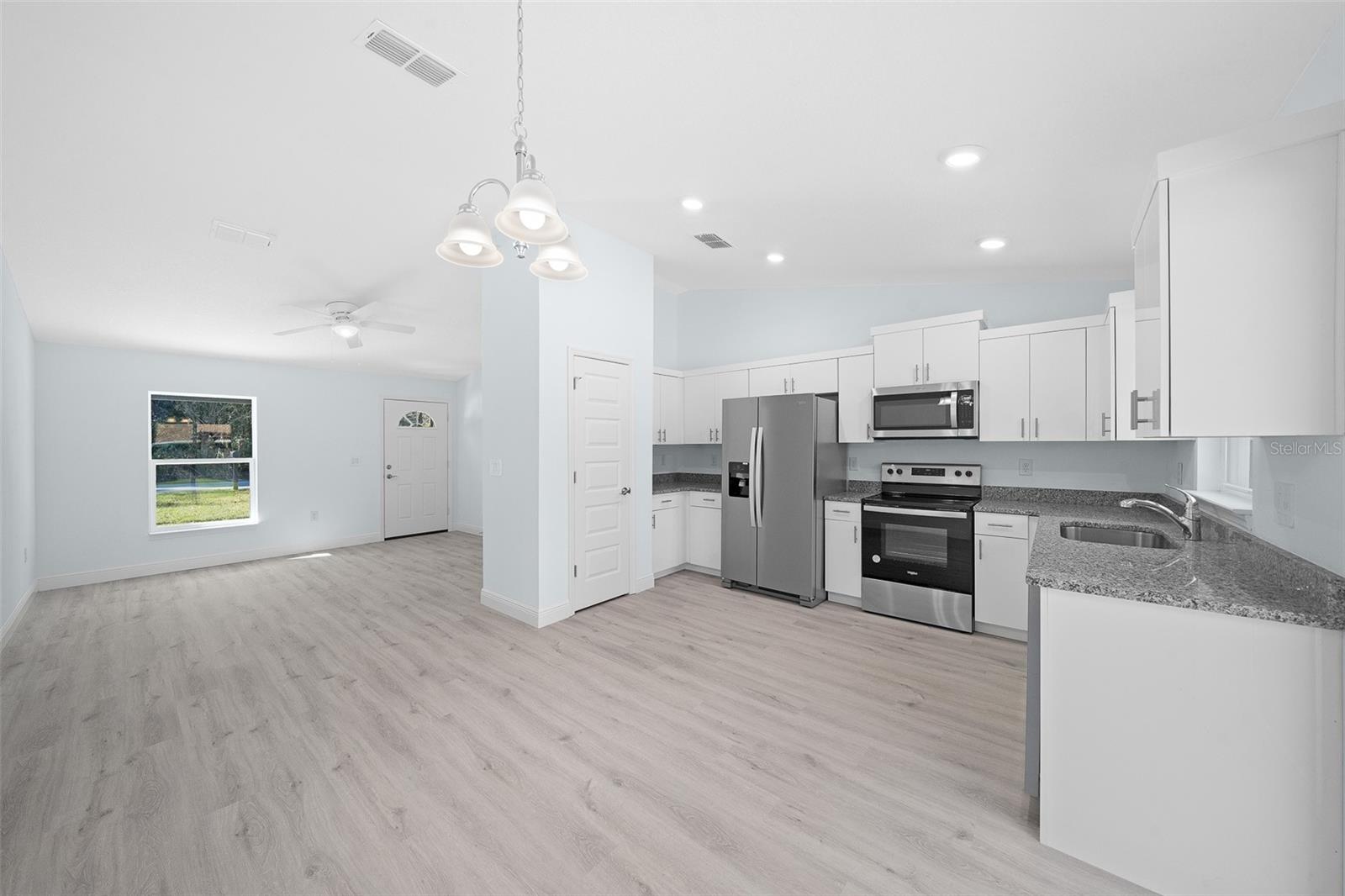 RAINBOW PARK - Residential