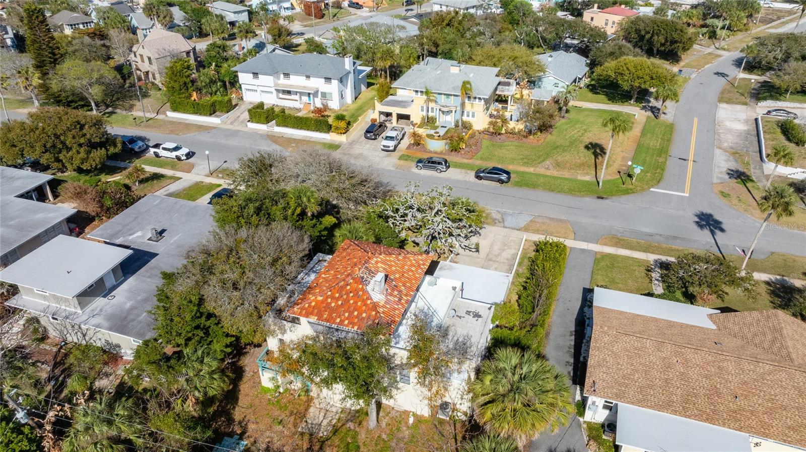 OCEAN DUNES - Residential