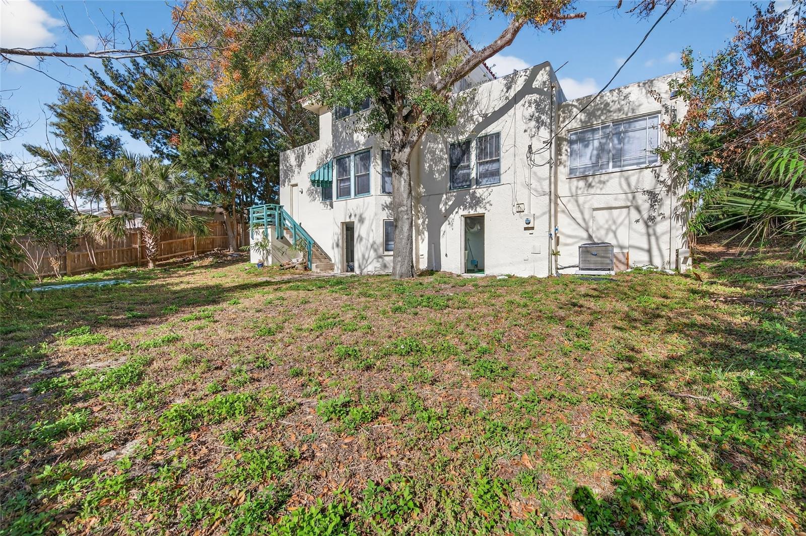 OCEAN DUNES - Residential